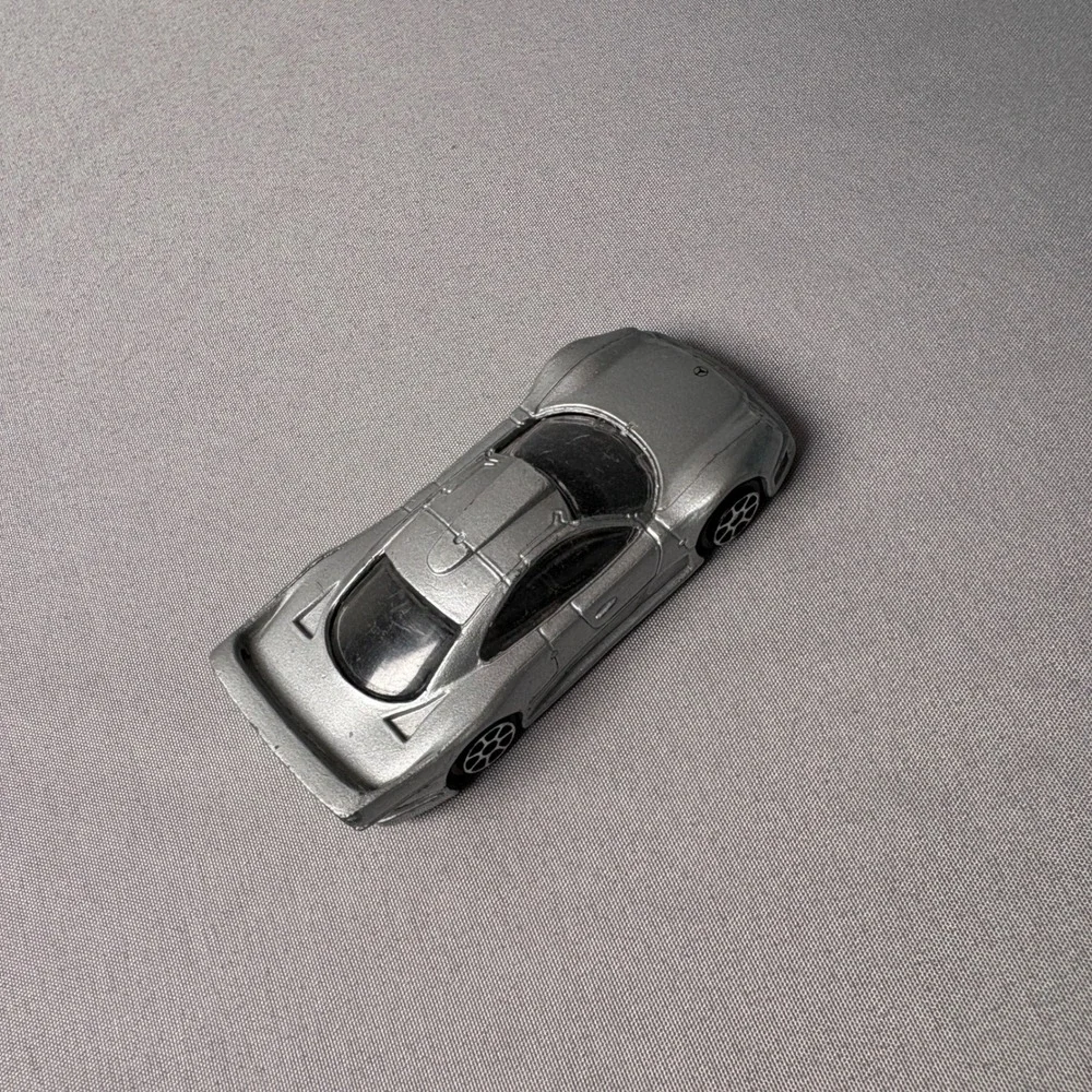 Maisto Mercedes CLK-GTR Street Version Diecast Car Silver AMG 1/64 Scale Toy